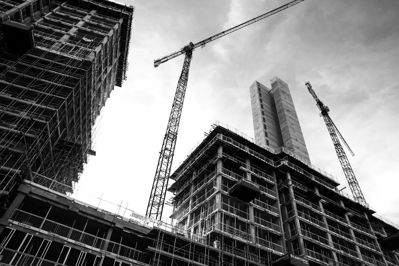 Estrutura de edifício em construção